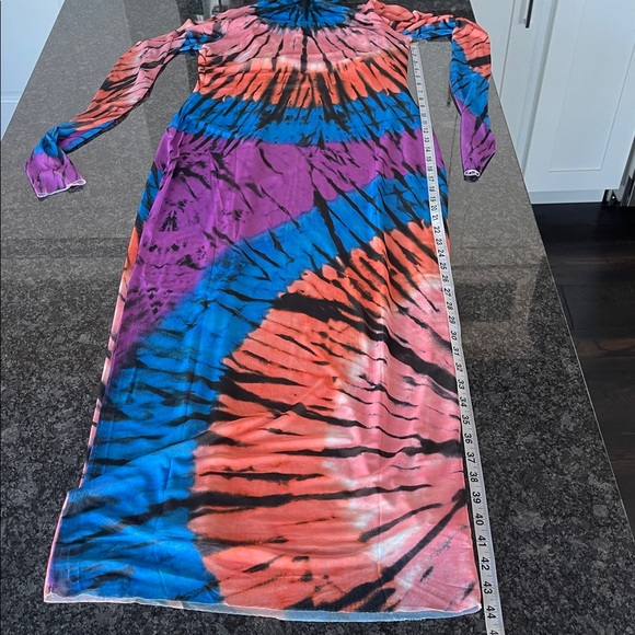 AFRM Pink and Blue Long Sleeve Bodycon Dress
Nude Built in Slip underneath - Picture 6 of 8